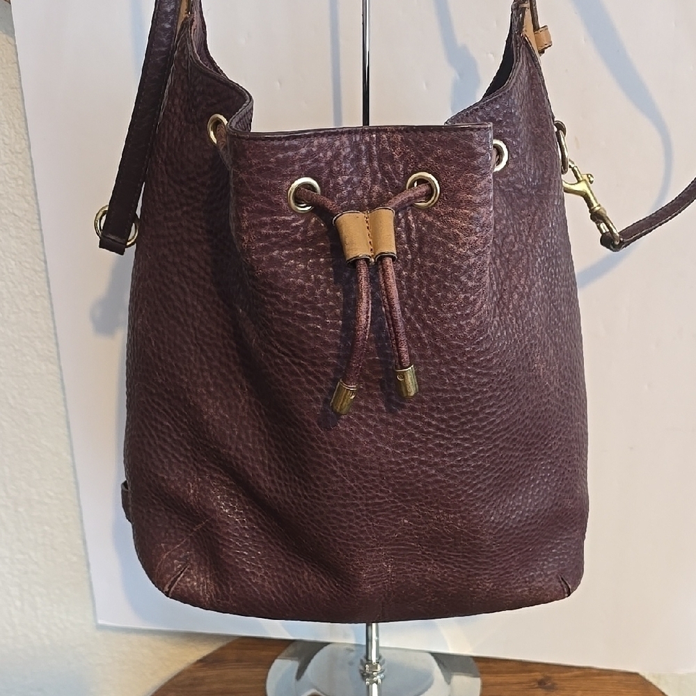 Coach| Purple Pebble Leather Bucket Bag with Gold Hardware Hobo Slouchy Sz.Large
